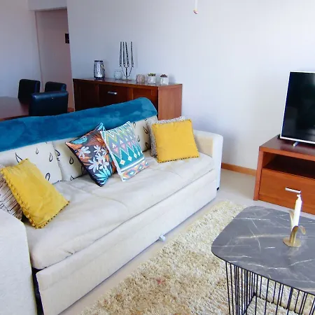 T2-rubie's House * Nazare