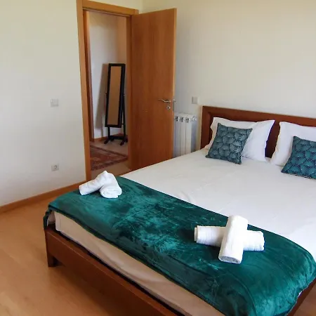 T2-rubie's House דירה