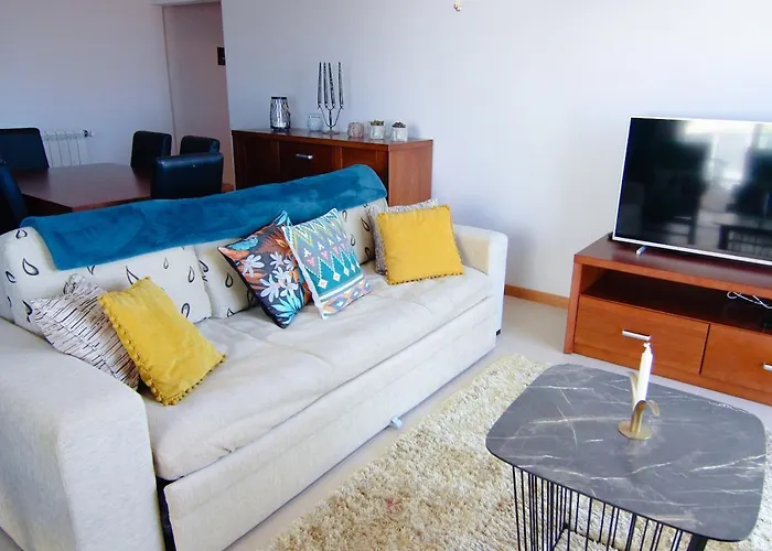 T2-rubie's House * Nazare